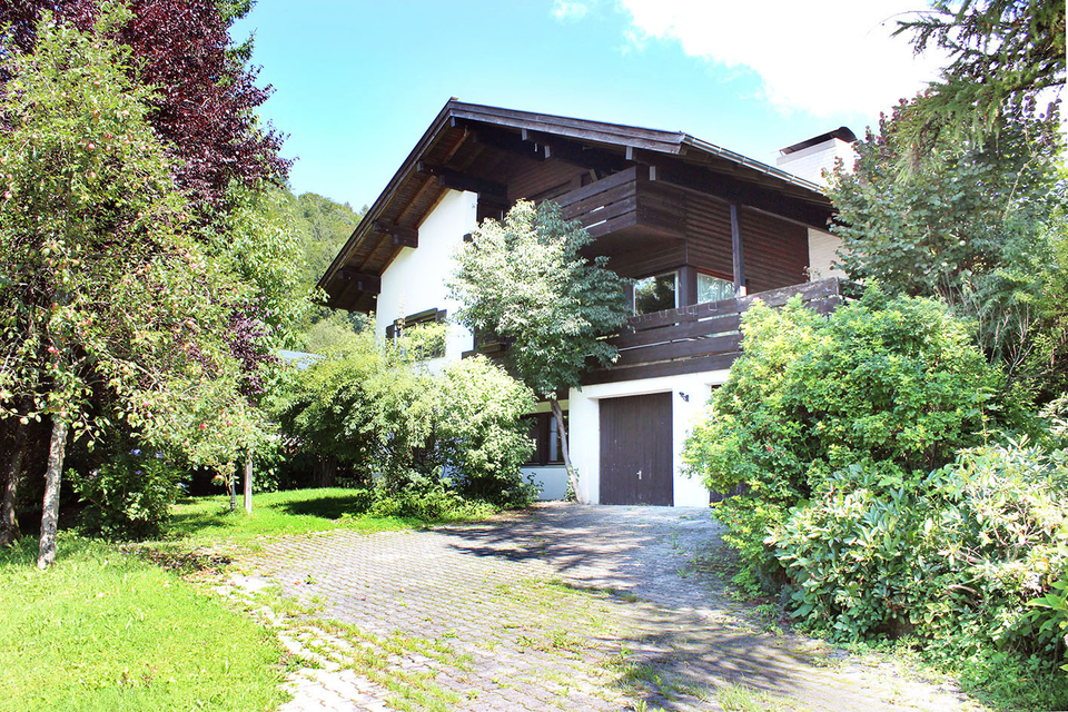 3-Familienhaus mit traumhaftem Bergblick
