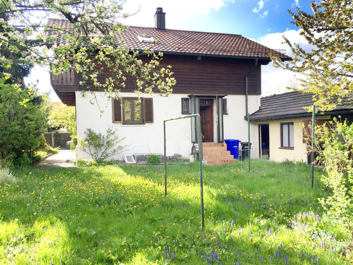Charmantes Einfamilienhaus mit Garten